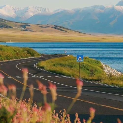 دانلود آهنگ چرا با من قهری دیوونه می‌دونی من دوست دارم – هوش مصنوعی