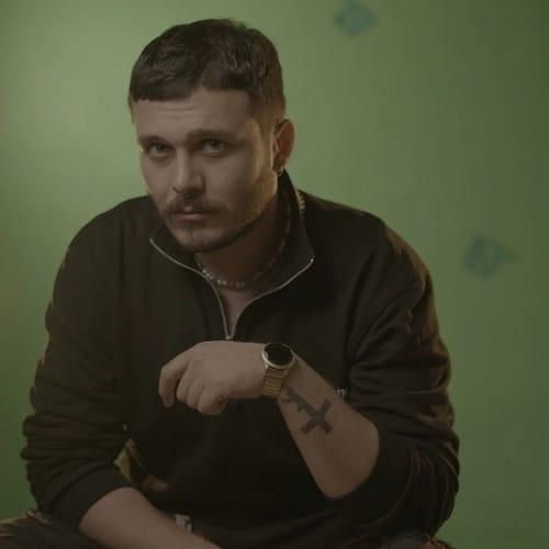 دانلود آهنگ جدید چرا از امیر انقلاب