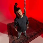 تیغ تیز زمان پوری